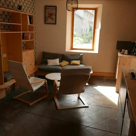 Joli Appartement Confortable Renove Style Cosy Saint-Martin-de-la-Porte Exterior photo